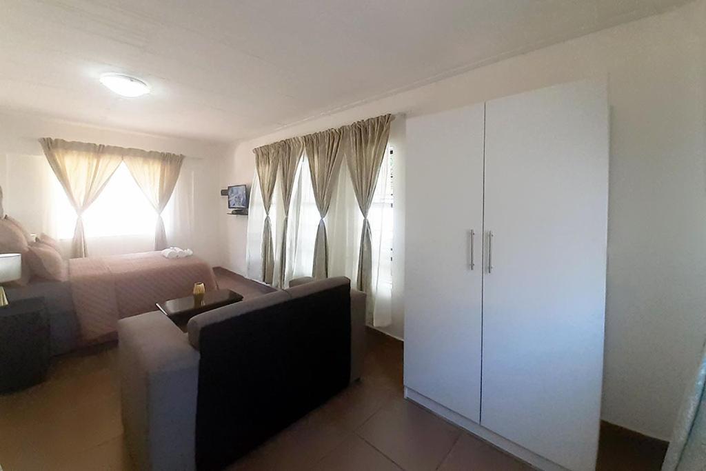 Queens Palace Pretoria-Noord Pokoj fotografie