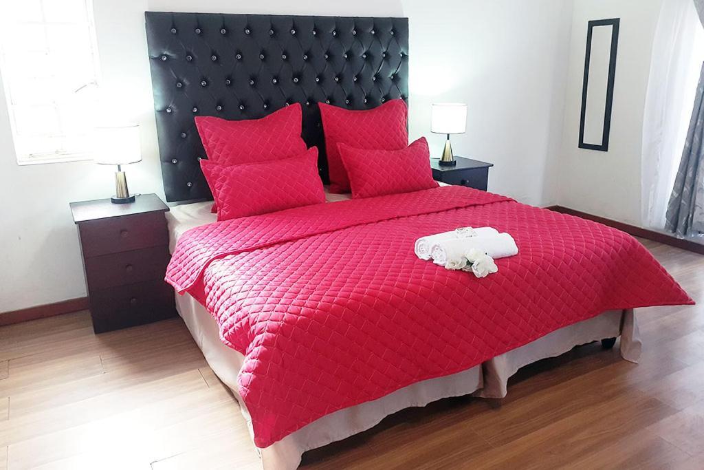 Queens Palace Pretoria-Noord Pokoj fotografie
